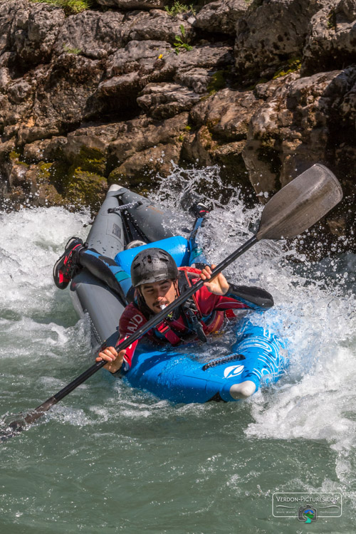 photo cano raft air boat canoe verdon